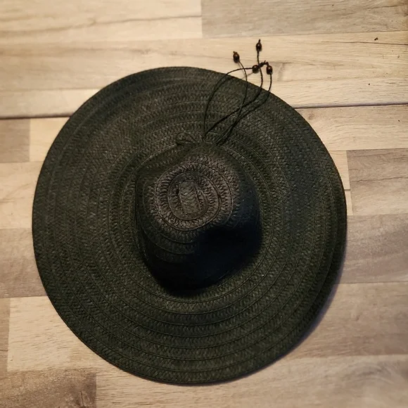 Sun Hat - Picture 1 of 2